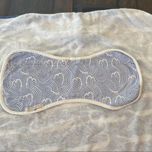 The Beaufort Bonnet Company Blue Wave Pattern Burp Cloth